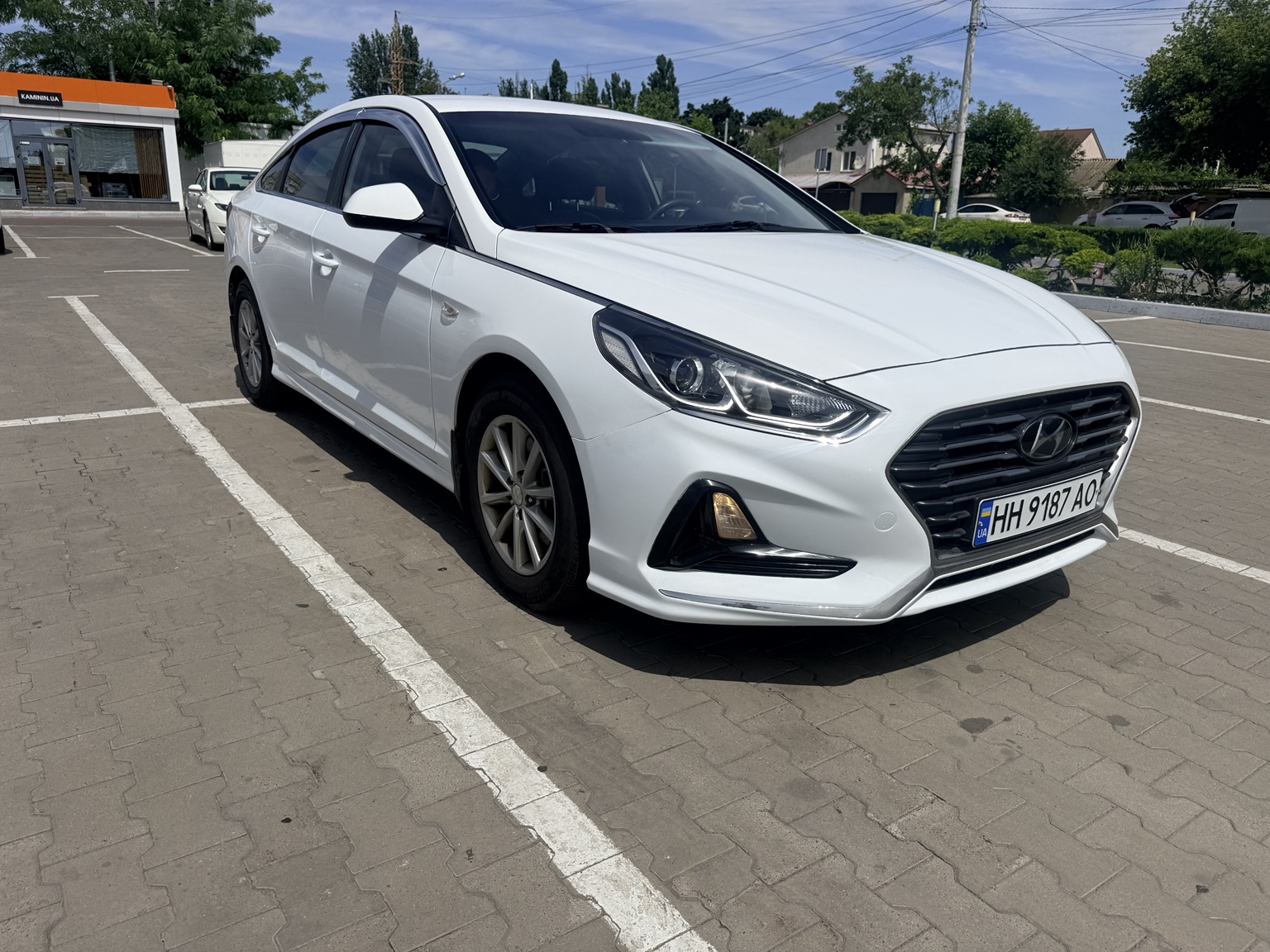 Hyundai Sonata LPI — оренда авто Одеса